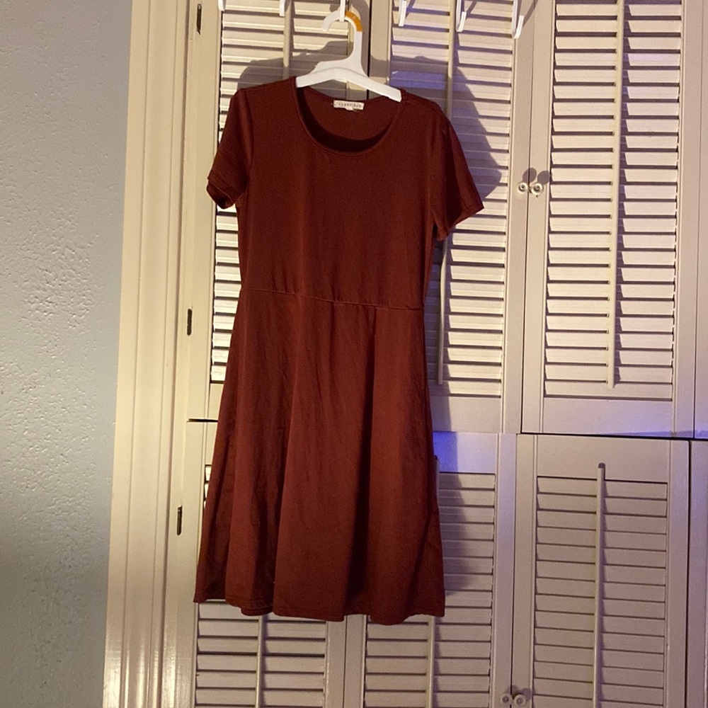 maroon/ruby red dress